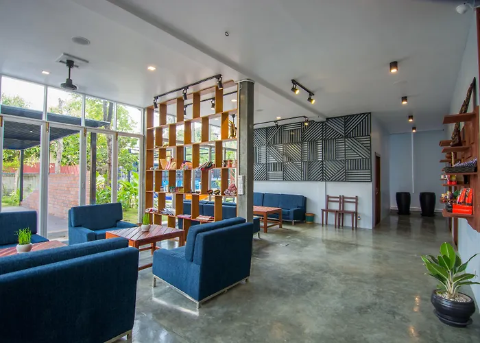 Hotel The Local Time Village Siem Reap