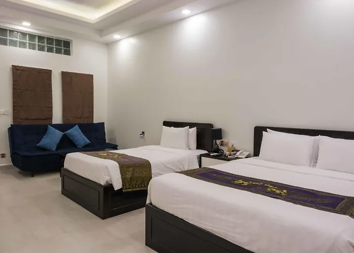 Hotel The Local Time Village 3*
