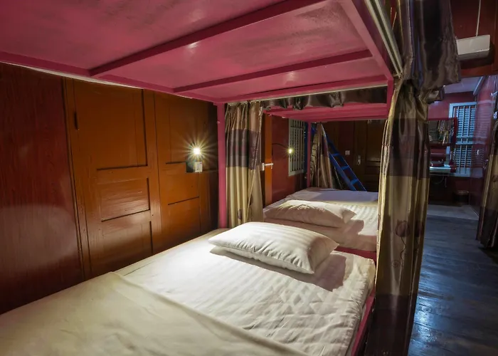 Hotel The Local Time Village Siem Reap